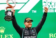 Bottas volta à Mercedes como piloto reserva após saída da Sauber