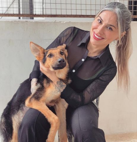A vencedora do BBB14 abriu uma ONG para defesa dos direitos animais • Instagram/Vanessa Mesquita