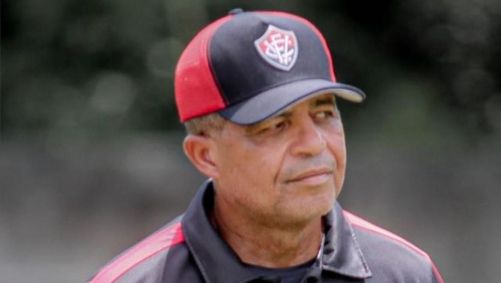 Laelson Lopes, técnico do Vitória que comandará a equipe na Copinha