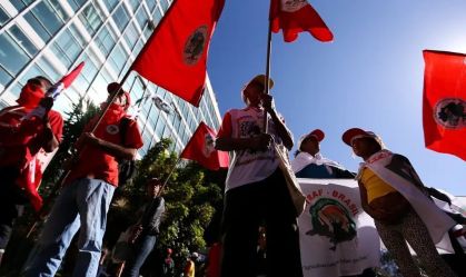 Governo orientou polícias a não prender invasores durante o Abril Vermelho