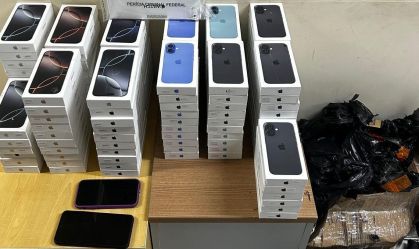 Homem é detido com mais de R$ 1 milhão em iPhones em São Paulo