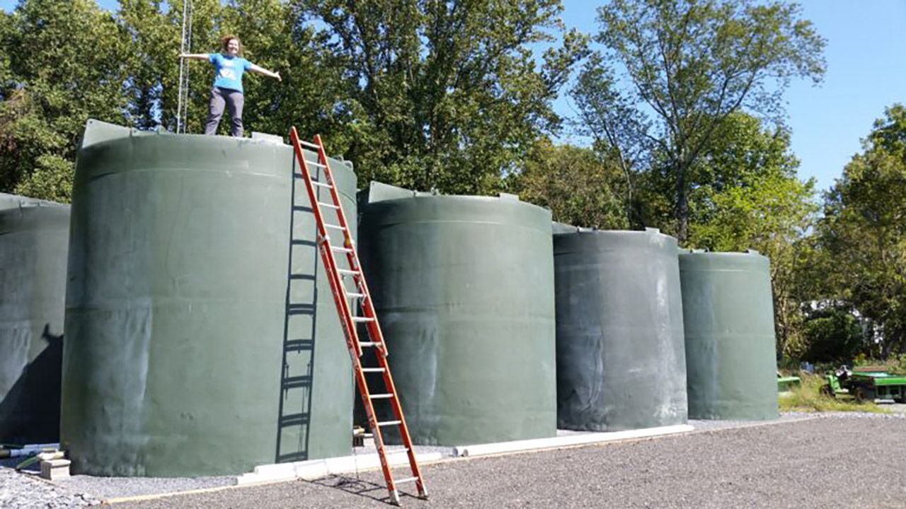 Tanques de água salgada da Baía de Chesapeake bombeados pelo experimento TEMPEST • Rick Smithsonian Environmental Research Center