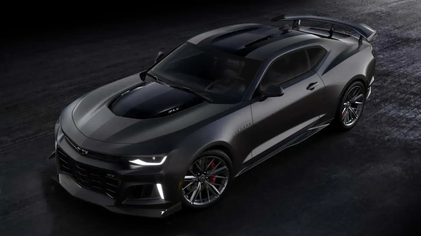 Chevrolet Camaro 2024 •