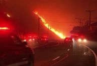 Incêndios em Los Angeles: Voos são suspensos em regiões próximas a incêndios