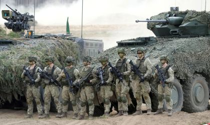 Nível de gastos militares mundiais é o maior em 40 anos, diz relatório