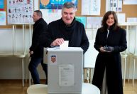 Atual presidente caminha para reeleição na Croácia, aponta boca de urna