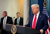 Colisão nos EUA: Trump planeja se encontrar com algumas famílias de vítimas