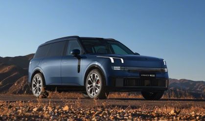 Lynk & Co 900 é um modelo híbrido