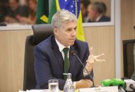 Ministro diz à CNN que ataques ao MST têm relação com crime organizado