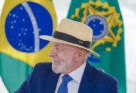 Dia de dizer em alto e bom som: "Ainda estamos aqui", diz Lula