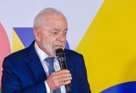 Avaliação de Lula entre mulheres cai e empata com homens, diz Datafolha