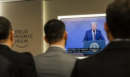 Sob a sombra de Trump, BCE e FMI clamam por união entre europeus em Davos