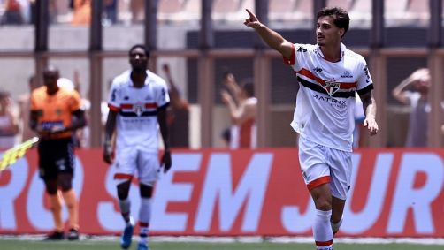 São Paulo venceu o Corinthians