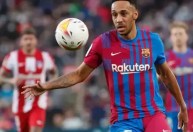 Ex-Barcelona relembra tensão durante roubo dentro da própria casa