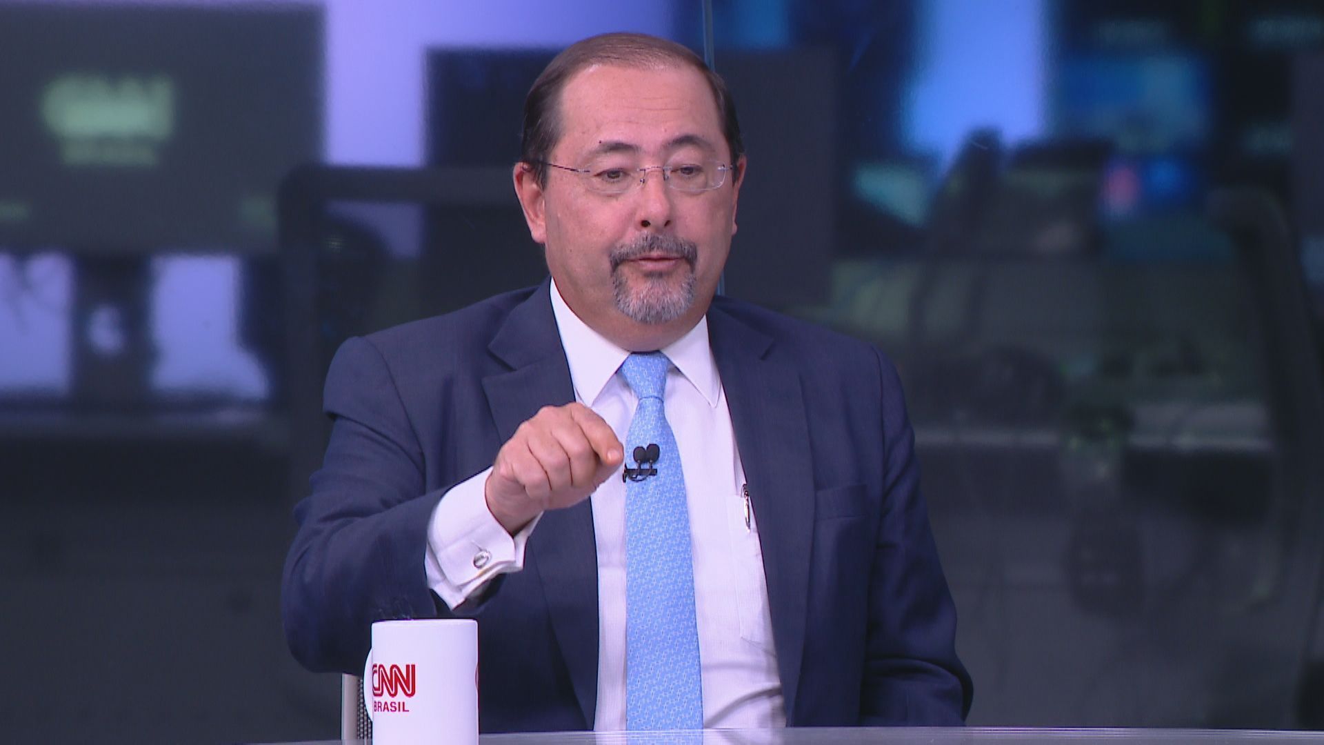 Advogado Celso Vilardi em entrevista à CNN