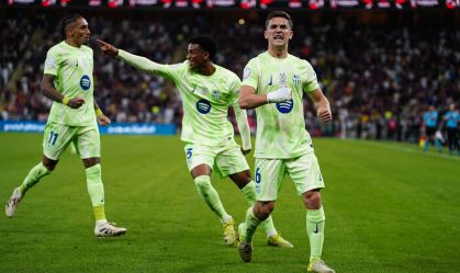 Barcelona vai à final da Supercopa