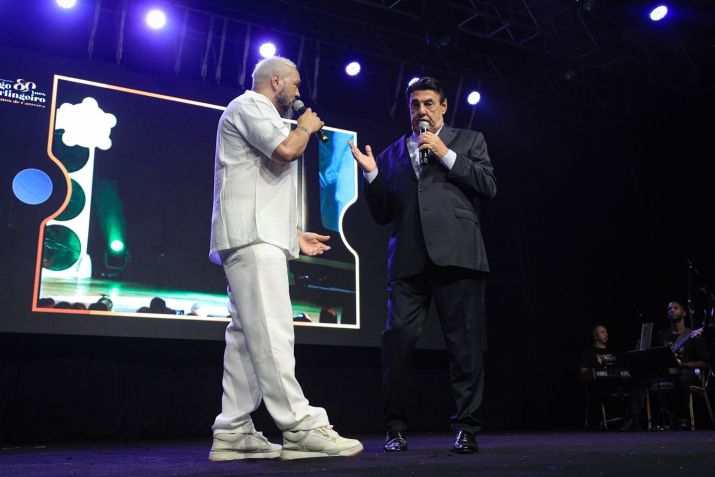 Belo se apresenta em festa de Jorge Perlingeiro • Victor Chapetta/ AgNews