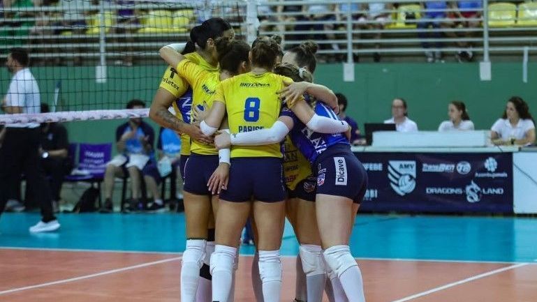 Brusque durante partida da Superliga Feminina de Vôlei