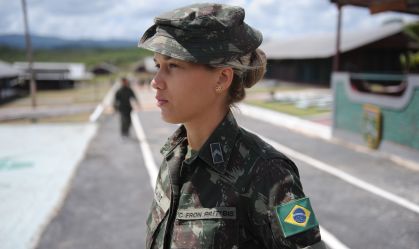Alistamento militar feminino voluntário começa neste mês