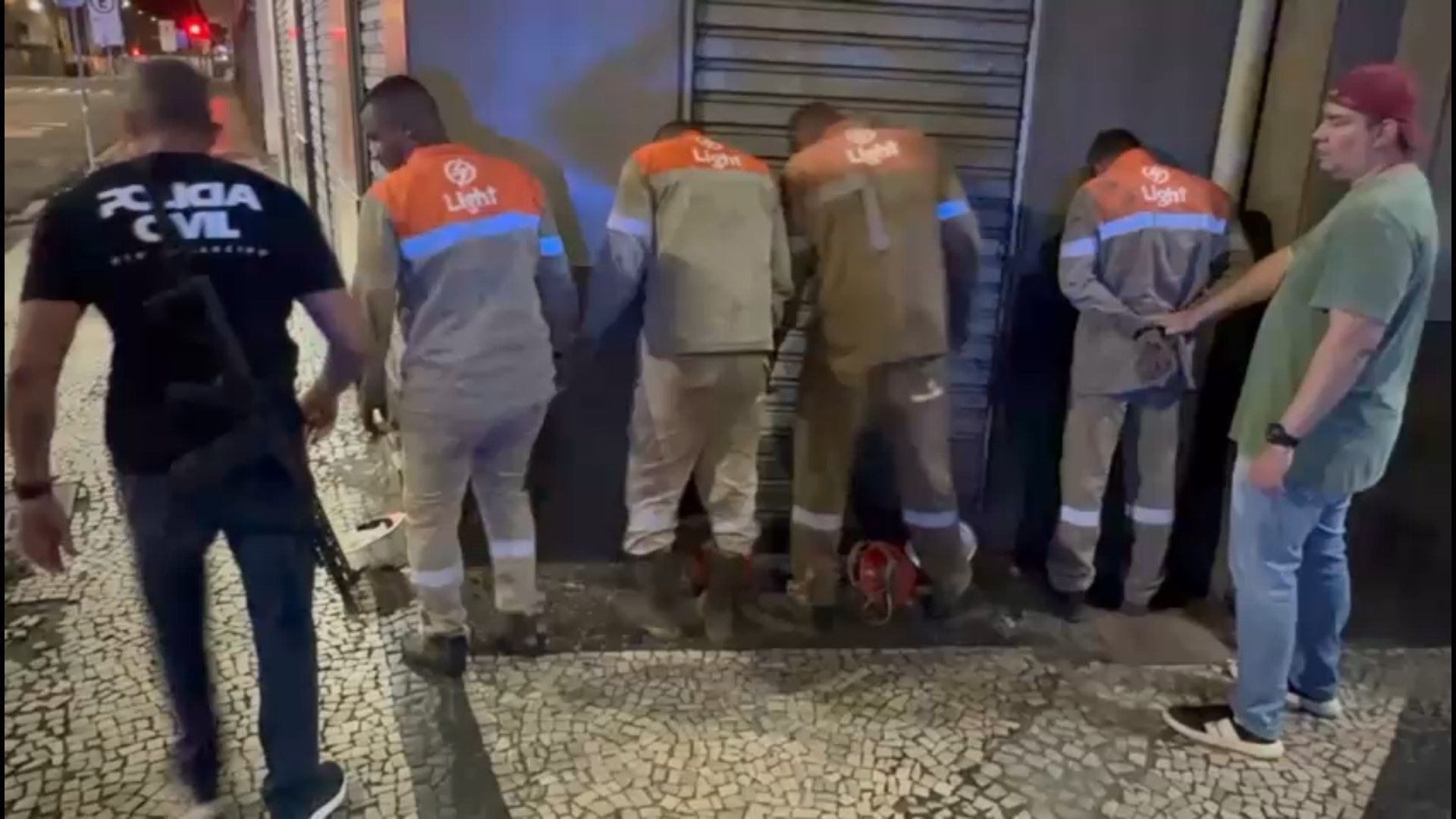 Criminosos que se passavam por funcionários da Light foram presos no Rio
