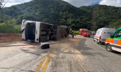 acidente.ônibus.santacatarina