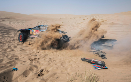 Carlos Sainz sofre acidente no Rally Dakar