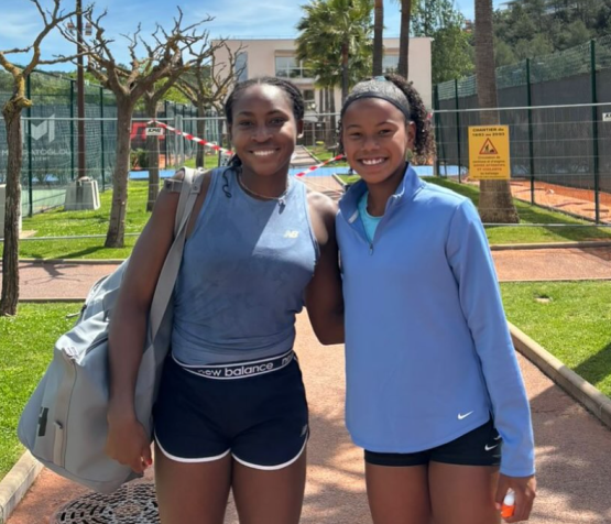 Coco Gauff e Victoria Barros •