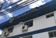 Menino de 12 anos morre após ser baleado enquanto dormia dentro de casa no ES 