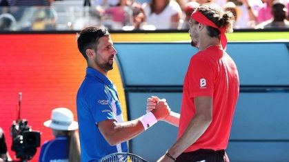 Djokovic desiste do Australian Open após lesão