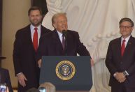 “Querido por todos”, diz Trump sobre presidente da Câmara dos EUA