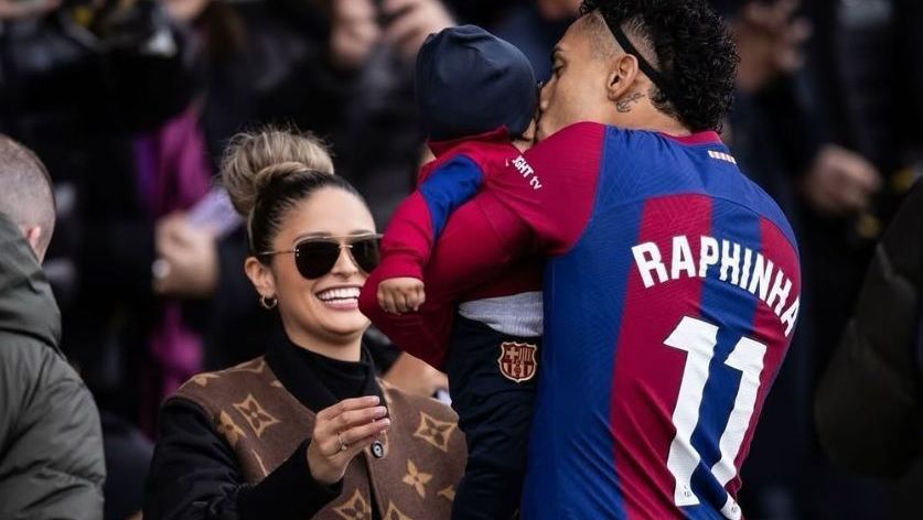 Esposa de Raphinha, Natalia Belloli, denuncia ataques que sofreu nas redes sociais