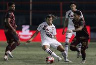 Ataque brilha, e "reforçado" Fluminense bate Portuguesa-RJ no Carioca