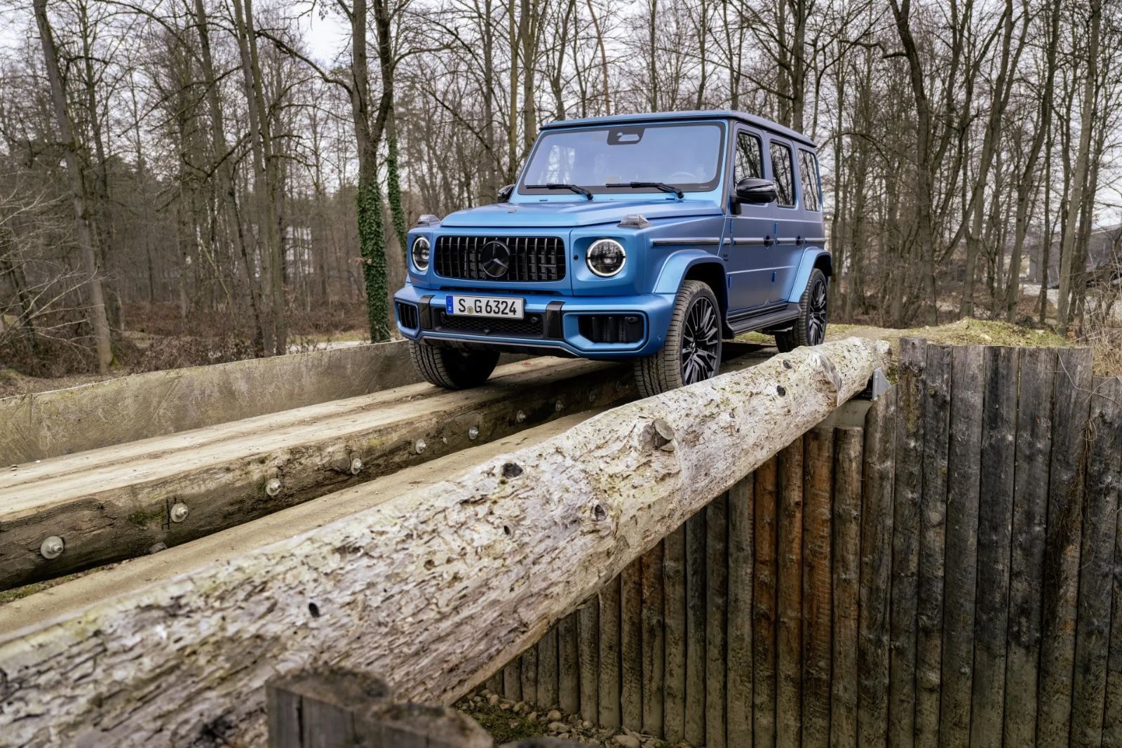 Mercedes G 63 no off-road • Divulgação/Mercedes