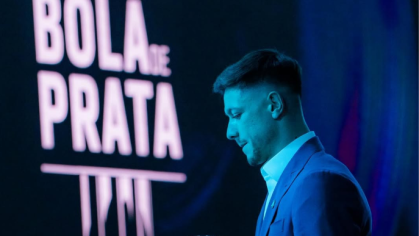 Garro durante premiação do Bola de Prata