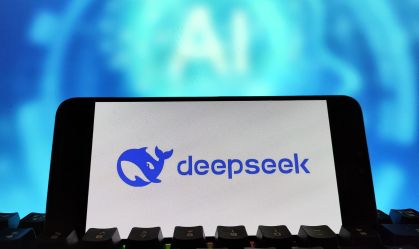 Itália investiga DeepSeek sobre riscos de informações falsas