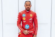 Lewis Hamilton explica desinteresse por carros e nova preferência por arte