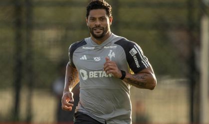 Hulk tenta igualar ou superar Tardelli contra o Cruzeiro