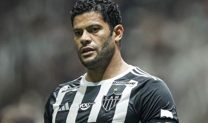Hulk revela motivo de não assistir jogos do Mundial: "Queria estar lá"