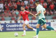 Internacional é derrotado pela seleção do México em amistoso inusitado