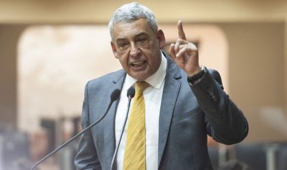 Melo diz que quem defende ditadura ou comunismo não pode ser processado