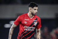 Internacional anuncia zagueiro do Athletico-PR