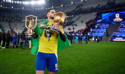 Kelvin comemorando após o título do Brasil na Kings League