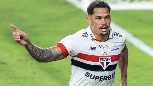 Luciano comemora gol contra Cruzeiro