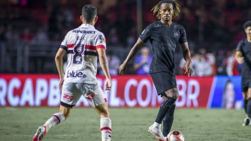São Paulo e Corinthians durante o Majestoso