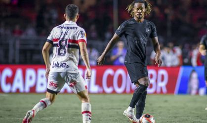 Corinthians visita Ponte Preta visando se recuperar de derrota em clássico