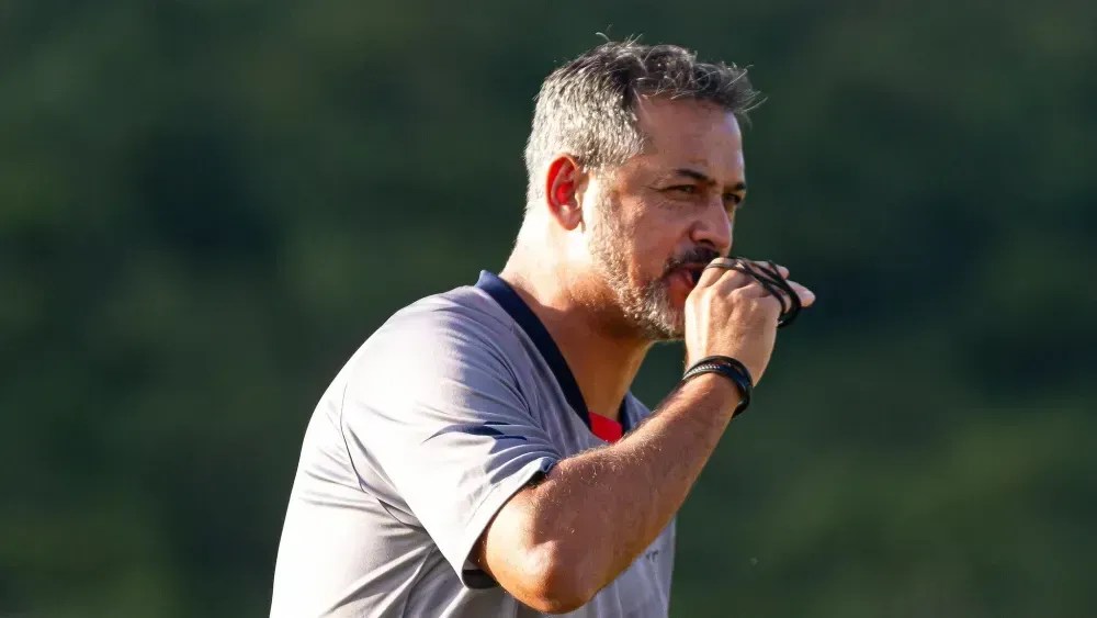Marquinhos Santos, técnico do Náutico