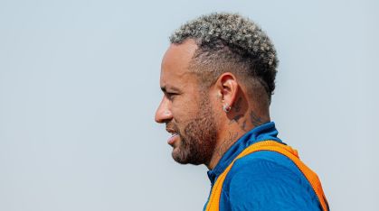Neymar defende o Al-Hilal desde agosto de 2023