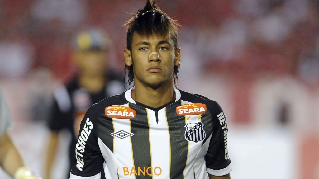 Neymar durante partida pelo Santos