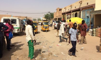 Mulher austríaca é sequestrada no deserto de Agadez, no Níger