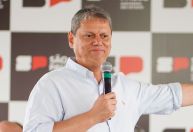 Tarcísio admite candidatura presidencial, relatam aliados